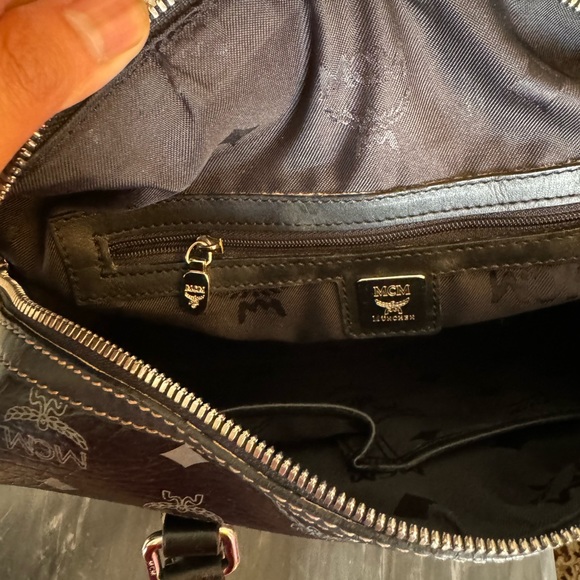 đź’ŻGuaranteed Authentic MCM Boston - Picture 12 of 15